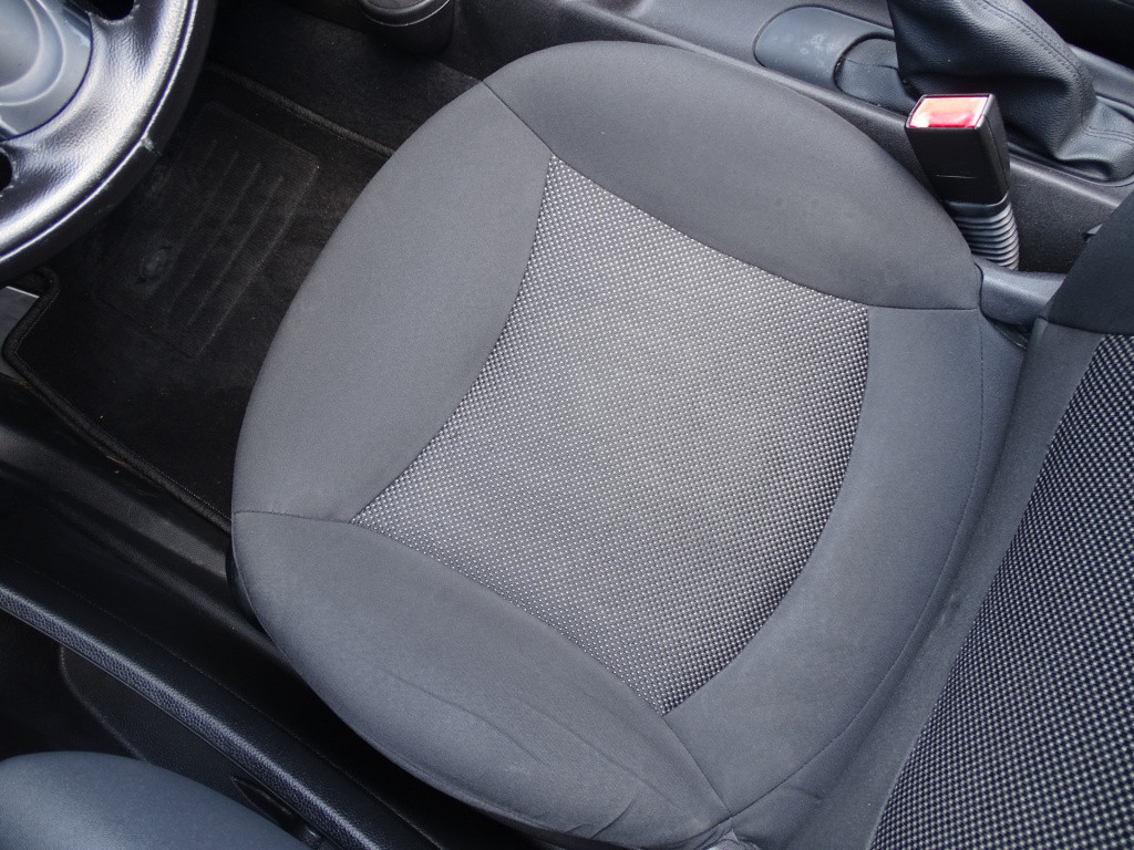 Mini Cooper Cabrio mini 1.6 pepper | airco | cruise | stoelverwarming | 17"