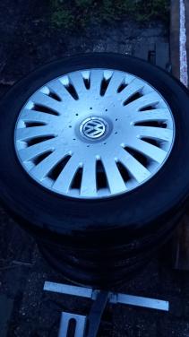 Vw passat banden op velg