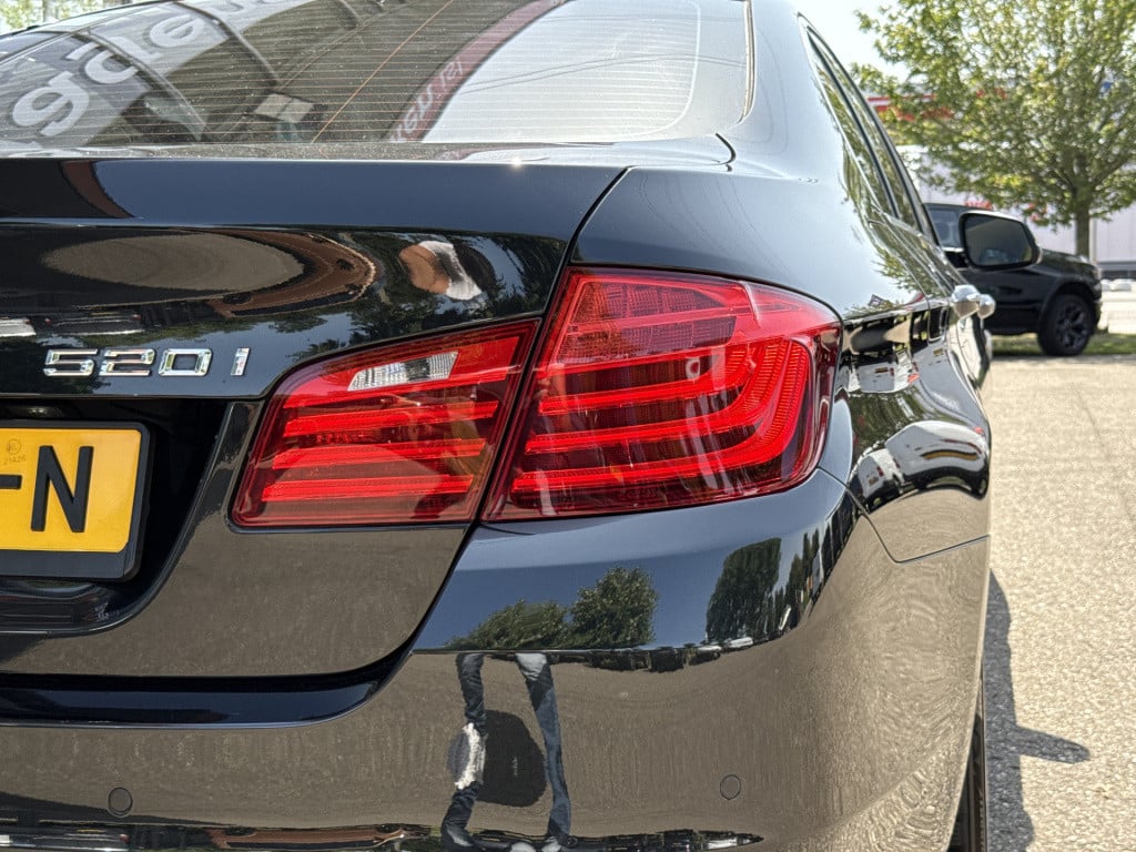 BMW 5 Serie 520i high executive | nl-auto | dealer oh | leder | elek. stoel