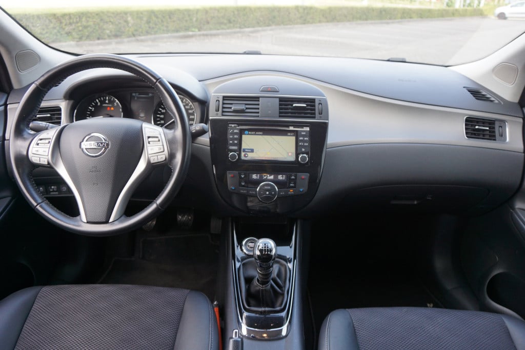 Nissan Pulsar 1.2 dig-t n-connecta airco / cruise / navi / camera / elektr.