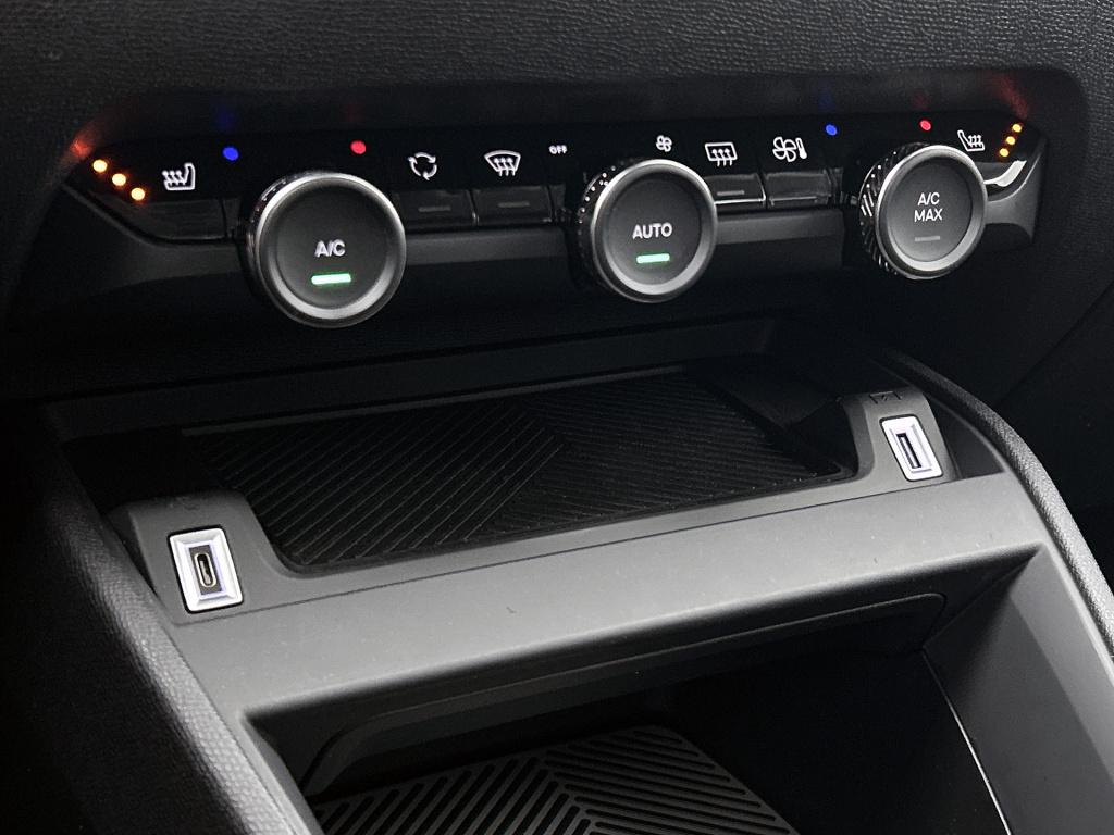 Citroen Ë-c4 feel pack 50 kwh | stoelverwarming | head-up display | adaptiv