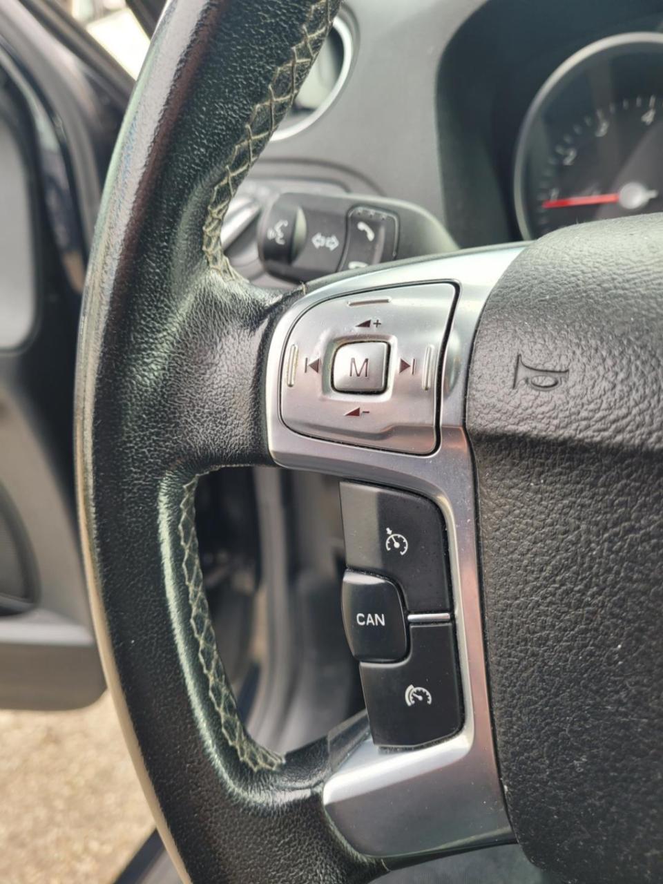 Ford Galaxy 1.6 scti trend business