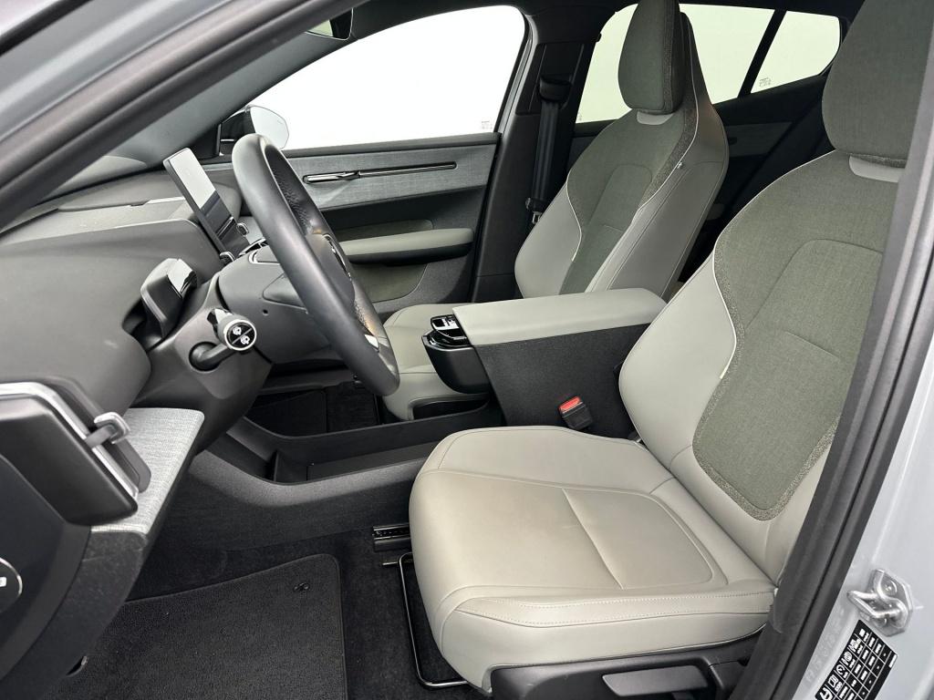 Volvo Ex30 extended plus 69 kwh/272pk| adap.cruise| camera| h&k sound| blis