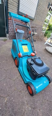 Motorgrasmaaier  ***GERESERVEERD ***