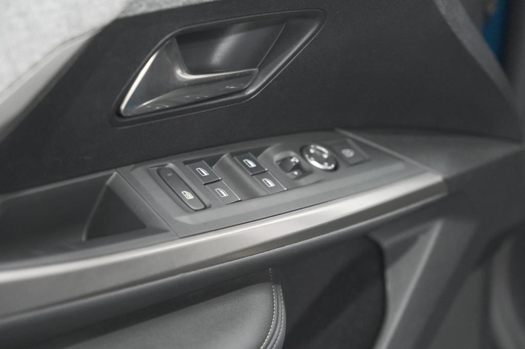 Peugeot 5008 1.2 hybrid 136 gt 7p | adaptieve cruise control | camera | ele