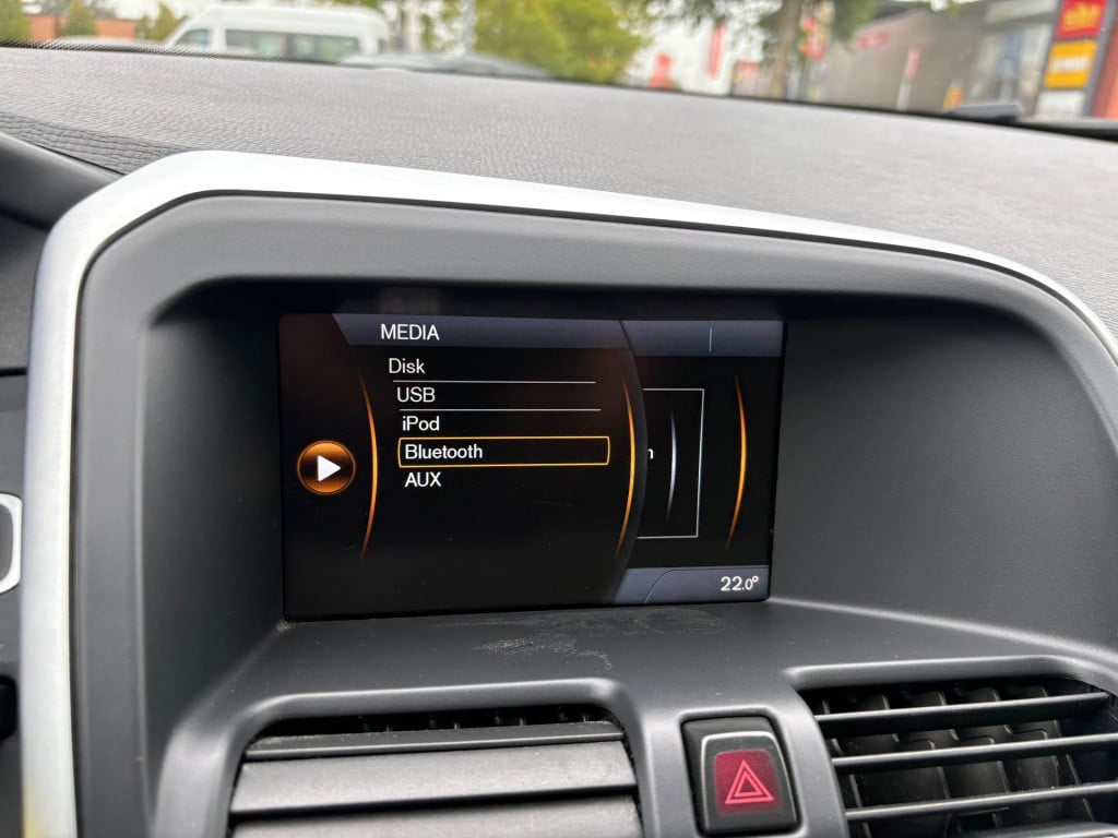 Volvo XC60 2.0 t5 kinetic