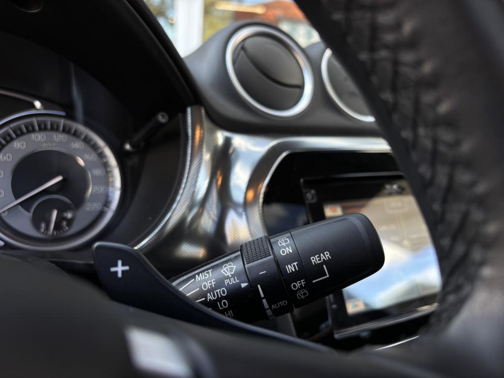 Suzuki Vitara automaat 1.5 hybrid style | trekhaak afneembaar | pano/schuif