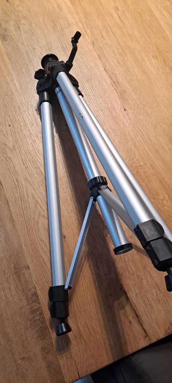 ADA PROLiner 4V Groen Kruislijnlaser 5-Lijns Groen met statief
