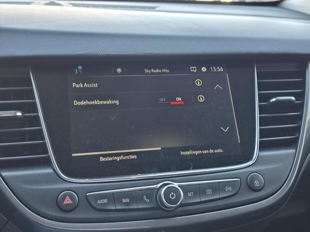 Opel Crossland X 1.2 turbo innovation