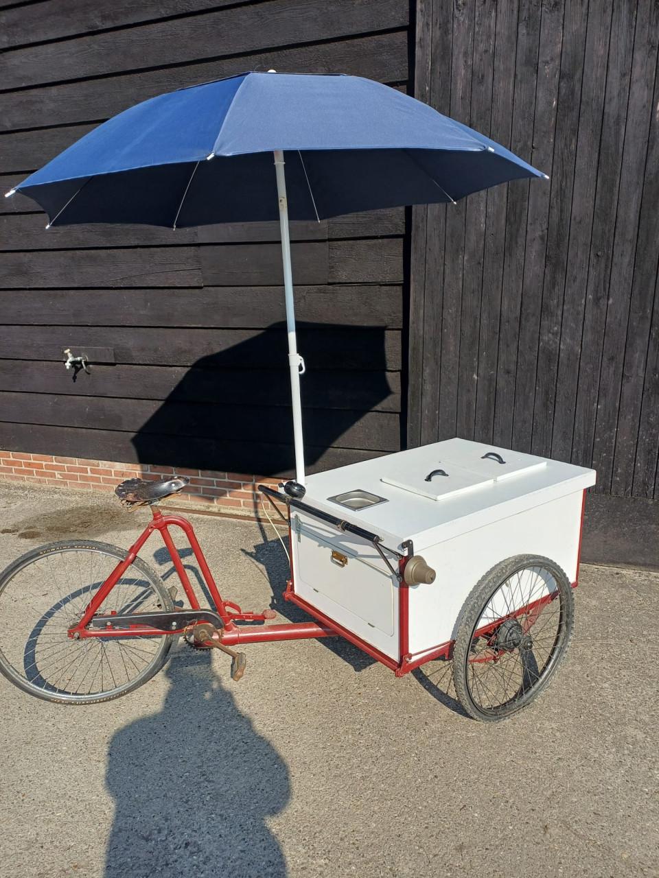 Nostalgische IJscofiets