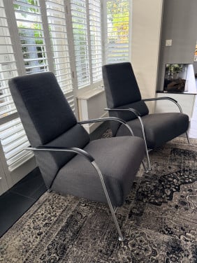 2 fauteuils van Harvink