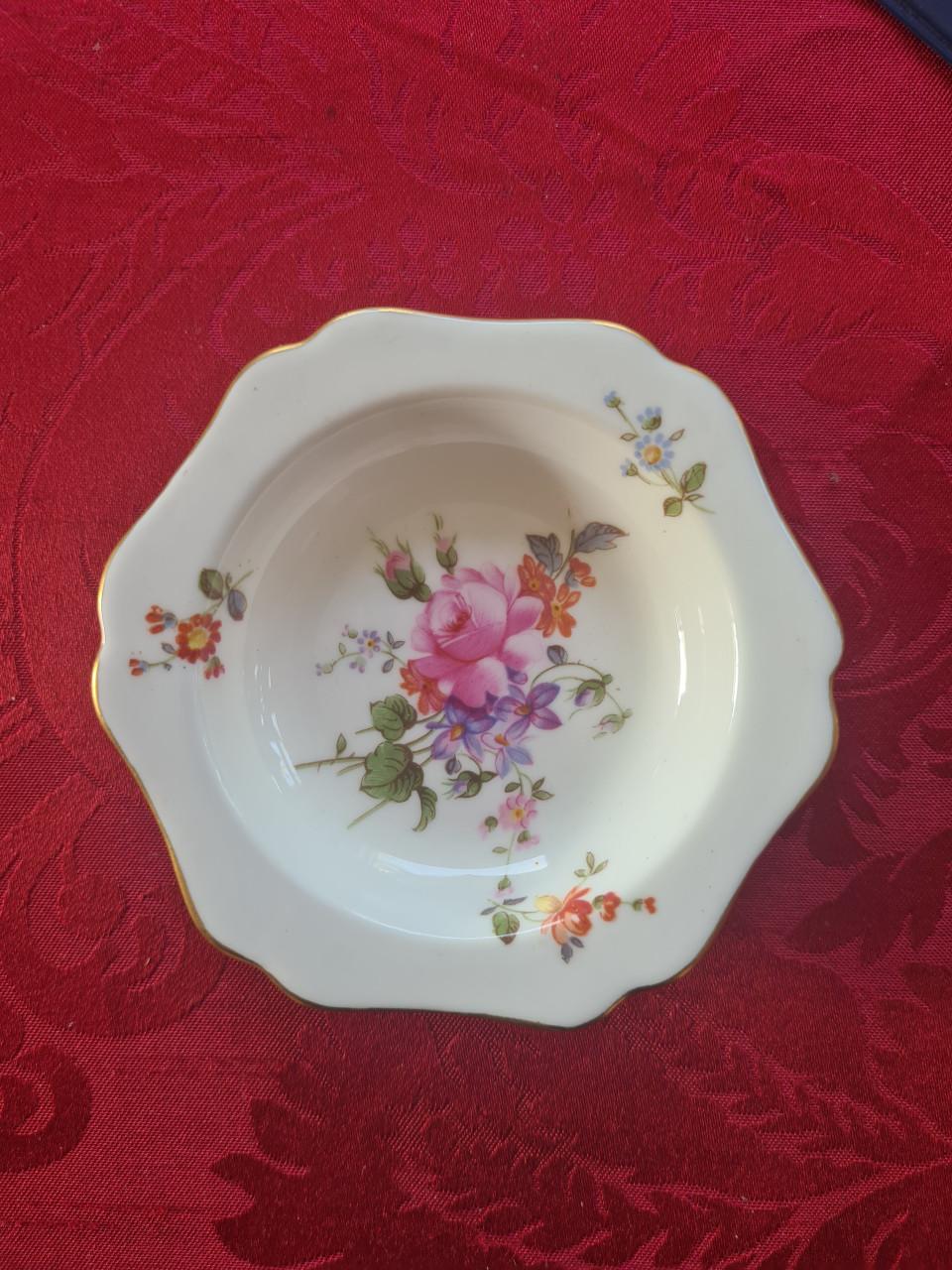 Vintage/ antiek bonbonschaaltje Royal Crown Derby, Bone China