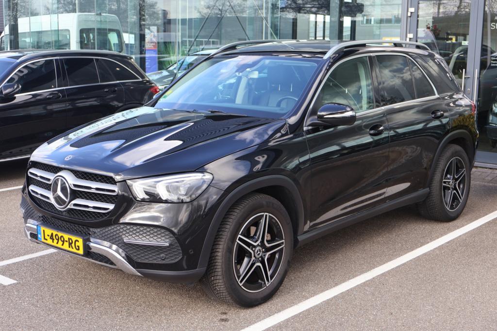 Mercedes-Benz Gle 300 d 4matic l panoramadak l mbux l camera l led high per