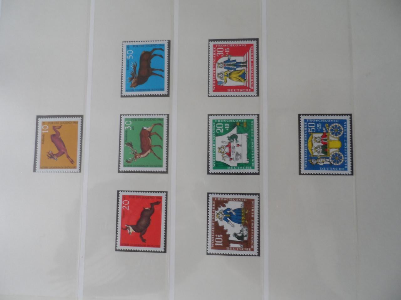 Postzegels BERLIJN 2 LINDNER FALZLOZ T albums en 100 FDC's