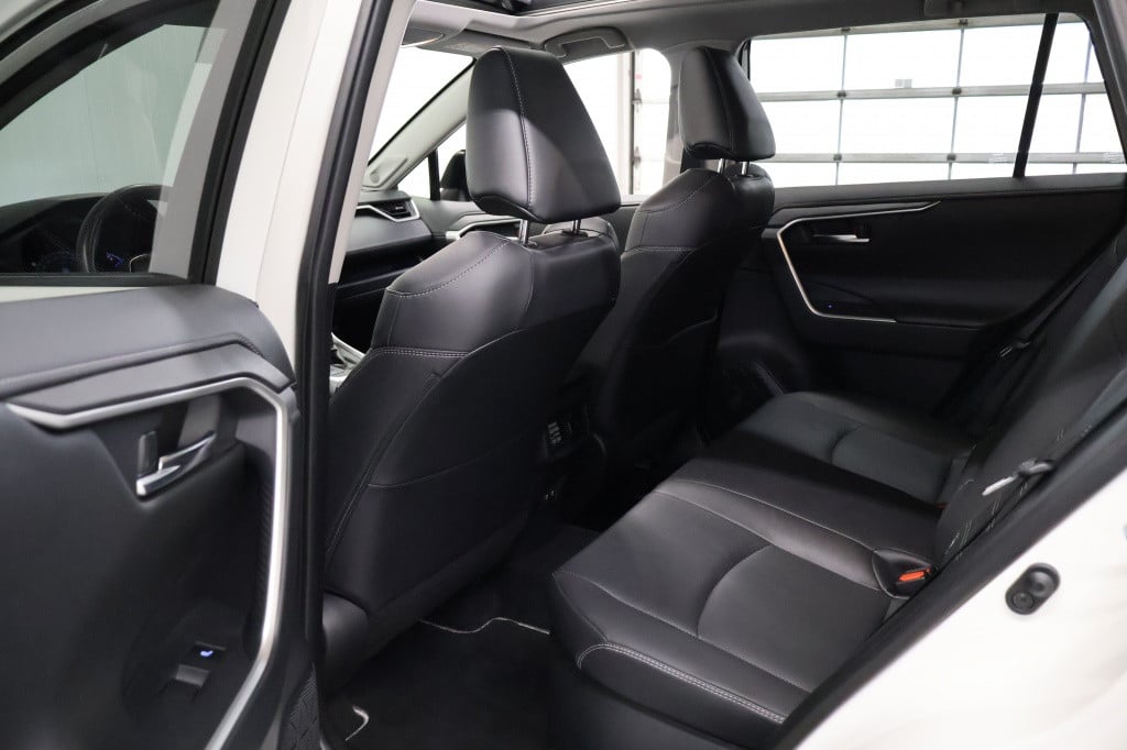 Toyota Rav4 2.5 hybrid awd executive premium pack panoramadak nl auto