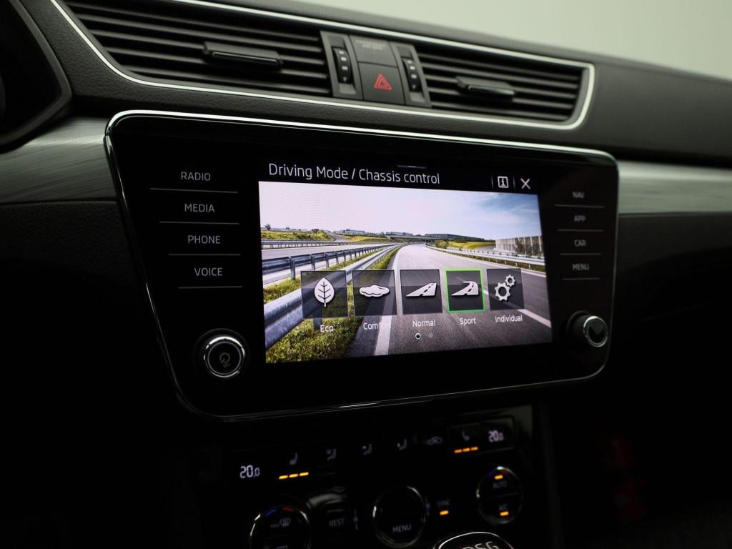 Skoda Superb 1.4 tsi iv phev business edition | automaat | navigatie | appl