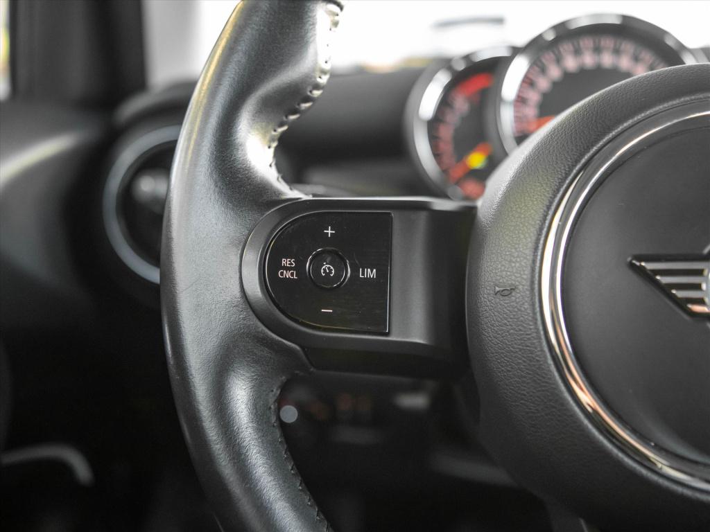 Mini 5-deurs mini (f55) 1.5 one business edition automaat | camera | naviga