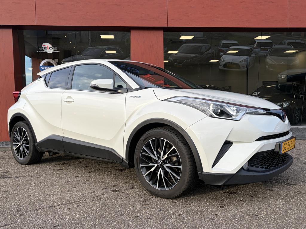 Toyota C-hr 1.8 hybrid dynamic
