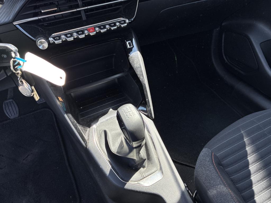 Peugeot 208 1.2 puretech active pack | lage km-stand | navigatie | airco