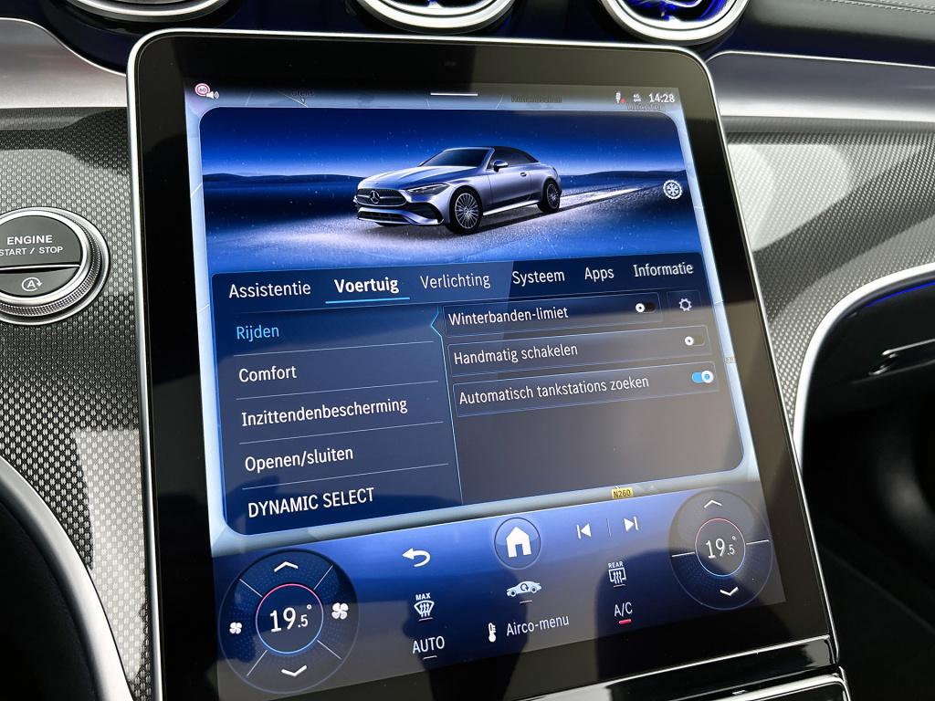 Mercedes-Benz Cle cabriolet 180 amg line amg line | ledkoplampen | memory p