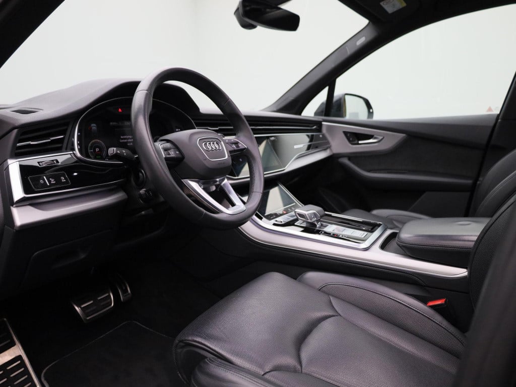Audi Q7 55 tfsi e quattro pro line plus | nl auto | panoramadak | luchtveri