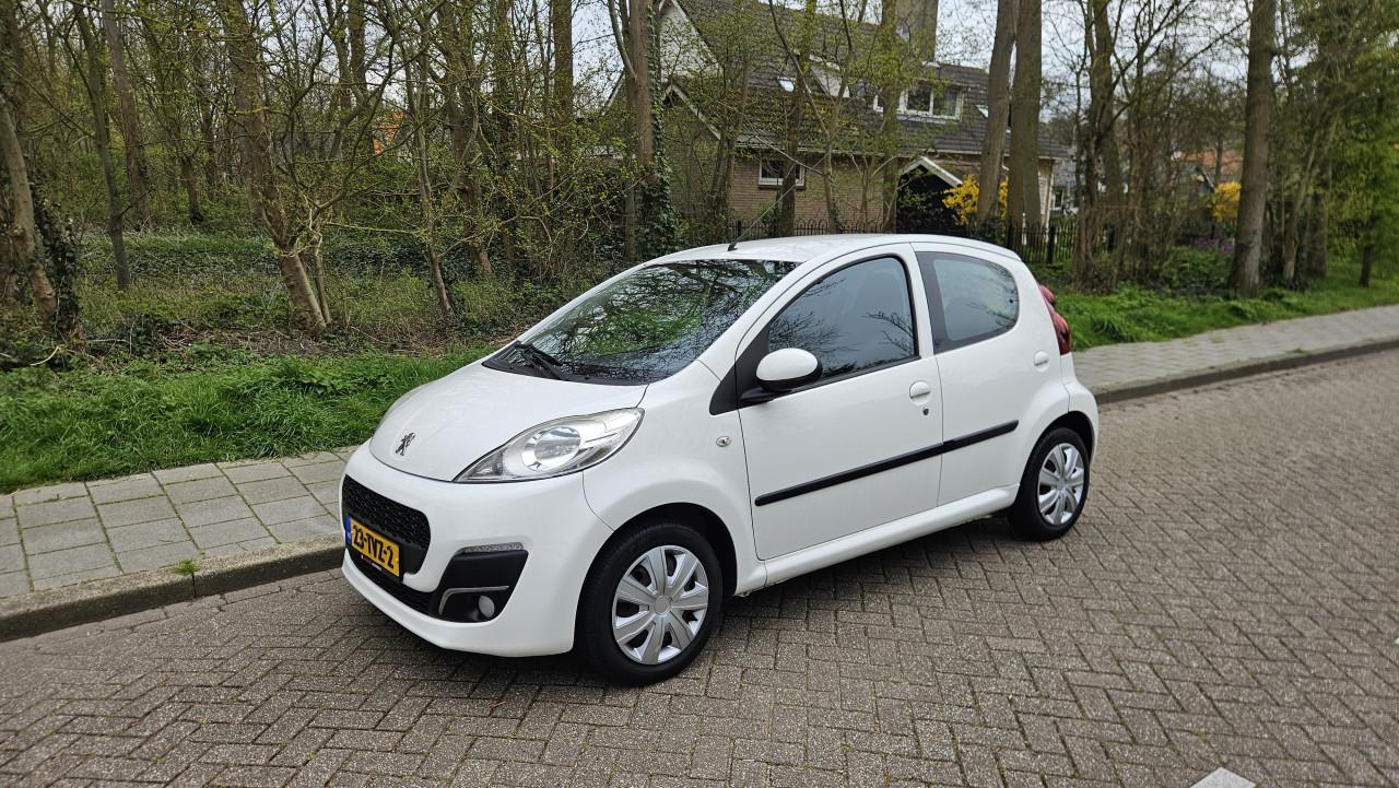 Zuinige 5 drs PEUGEOT 107 Active / NL AUTO / NAP / 3 MND GARANTIE !