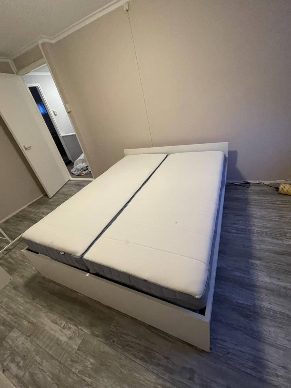 IKEA tweepersoonsbed