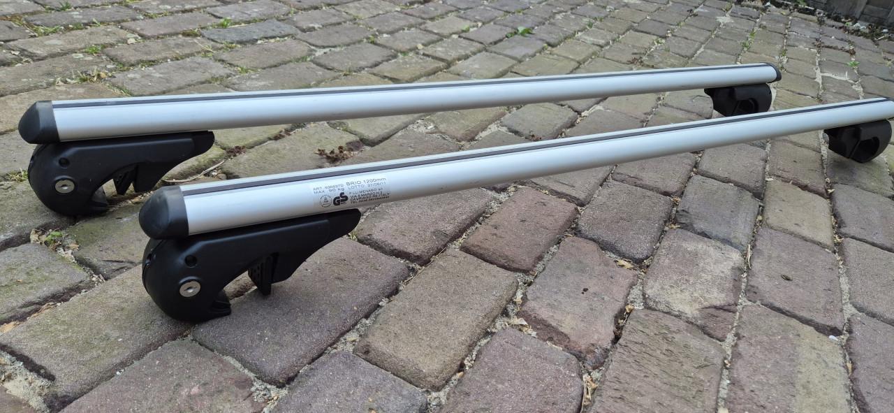 Dakdragers voor auto met dakrails