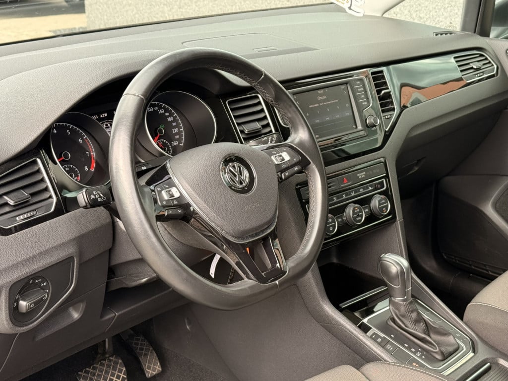 Volkswagen Golf Sportsvan 1.4 tsi highline business | massage - ergoactive 