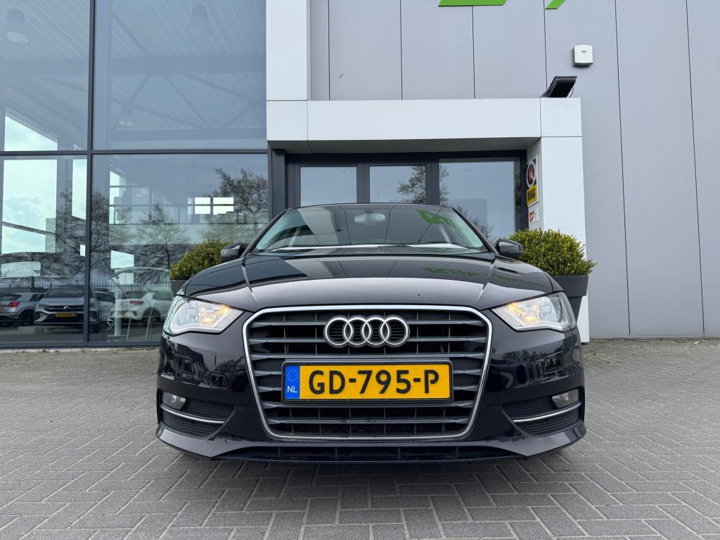 Audi A3 sportback 1.4 tfsi cod attraction pro line * cruise control * pdc *