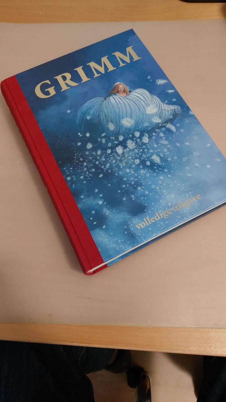 Atlas/Woordenboek/Sprookjesboek/Wandelgids