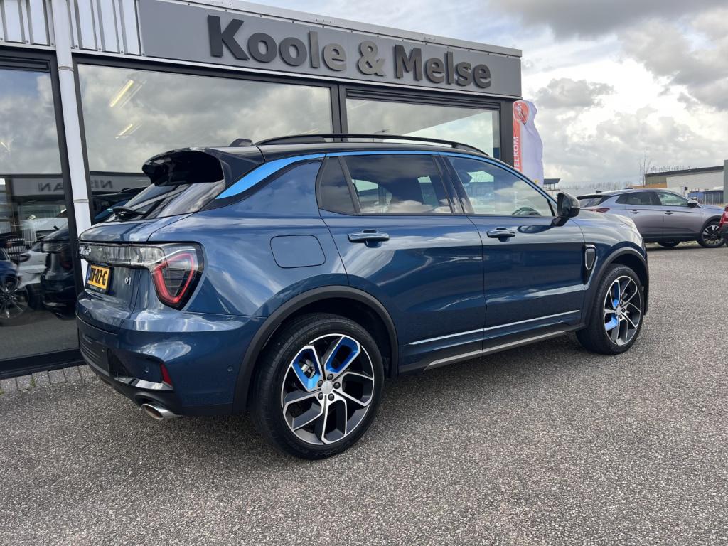 Lynk & Co 01 1.5 261pk phev 7dcth plug in hybrid , pano dak , 360gr camera 