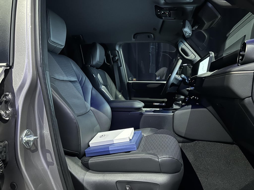 Toyota Land Cruiser 2.8 d-4d standard roof window van professional *origine