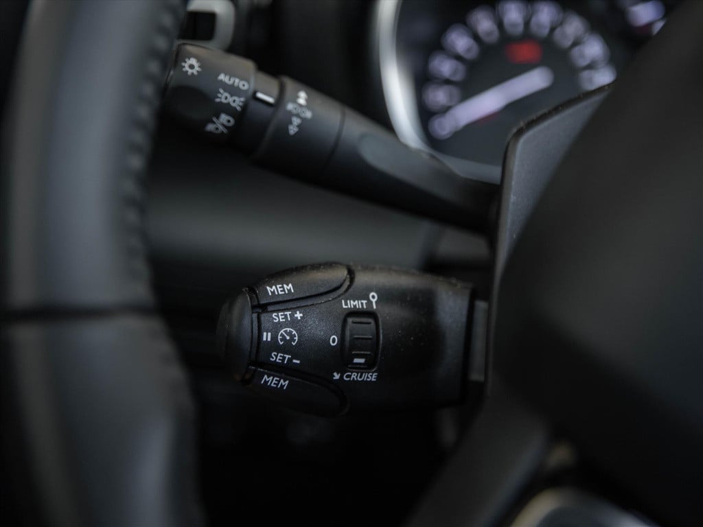 Citroen C3 Aircross 1.2 puretech 130pk max automaat | panoramadak | stoelve