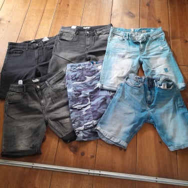 Korte broek jongens