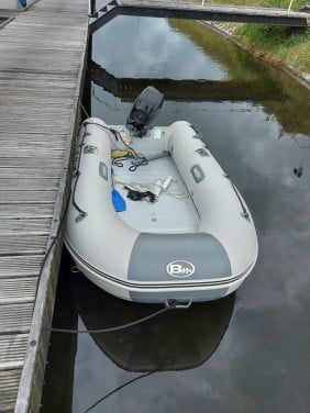 Basemarine 360 met mercury 15 pk