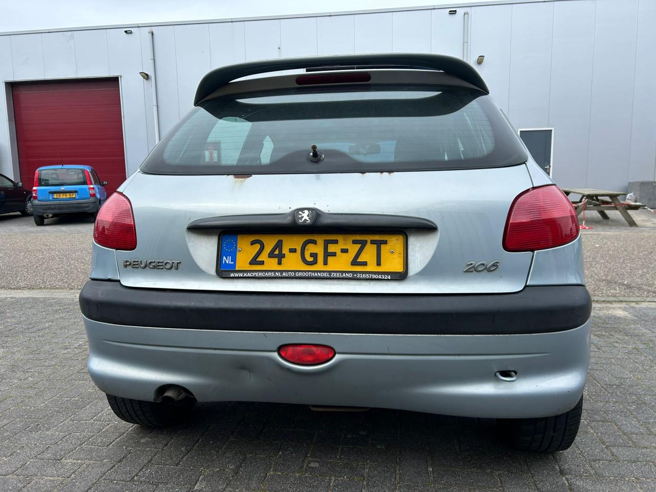 Peugeot 206 1.6 Gentry Bluetooth/Climate Control/Recent Veel Vervangen