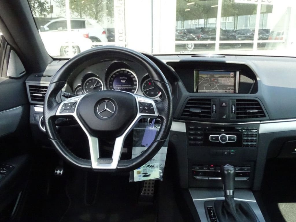 Mercedes-Benz E-Klasse coupé 200 cgi avantgarde amg pakket | harman/kardon 