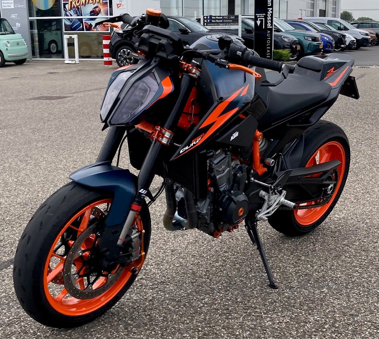 Ktm Duke 890R 2024 - 3945km