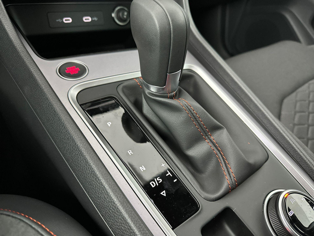 Seat Ateca fr business intense 1.5 110 kw / 150 pk tsi suv 7