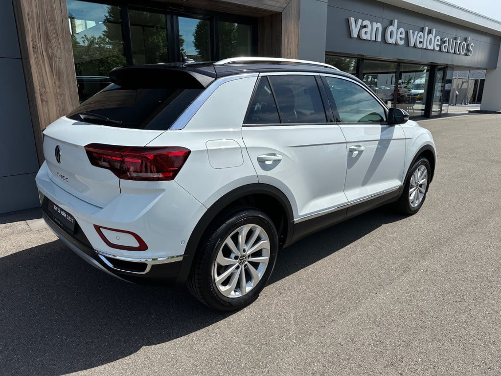 Volkswagen T-roc 1.5 tsi 150pk dsg style | camera | navi | adapt. cruise | 