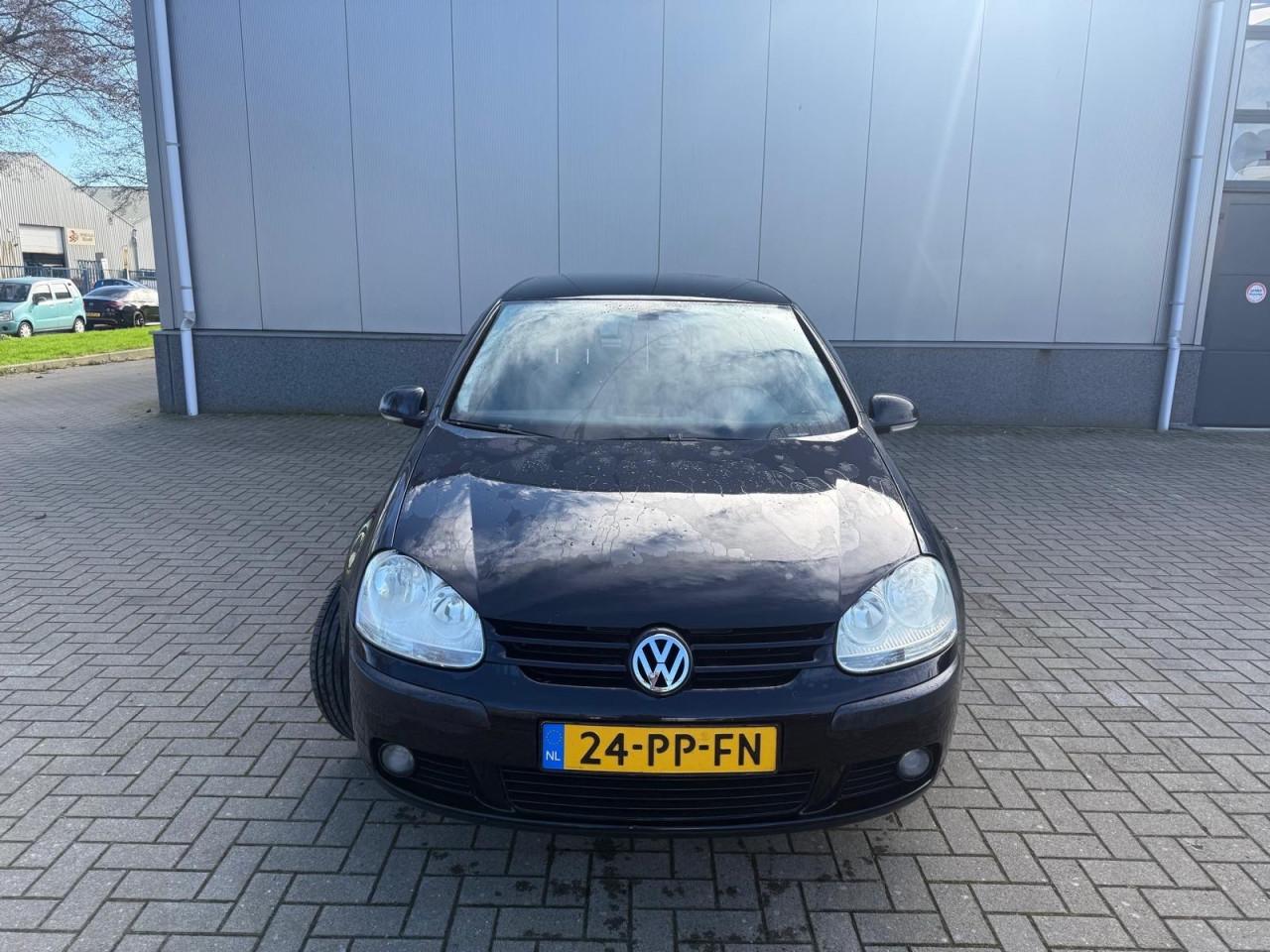 Volkswagen Golf 1.6 FSI Comfortline