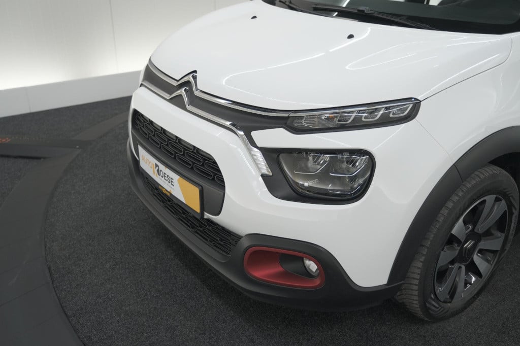 Citroen C3 puretech 82 c-series | parkeersensoren | navigatie | climate con
