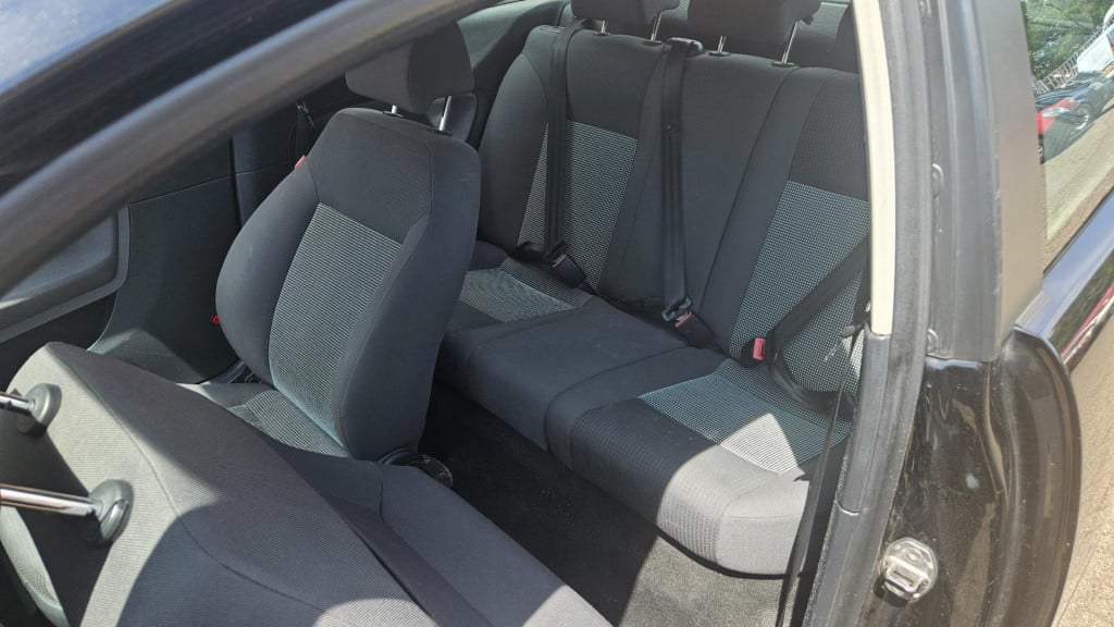 Seat Ibiza 1.4-16v reference automaat