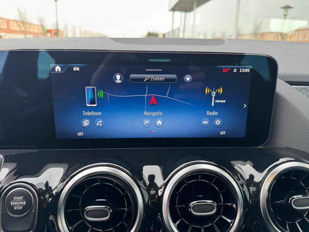 Mercedes-Benz Gla-klasse 250 e progressive line advanced automaat ,elektris