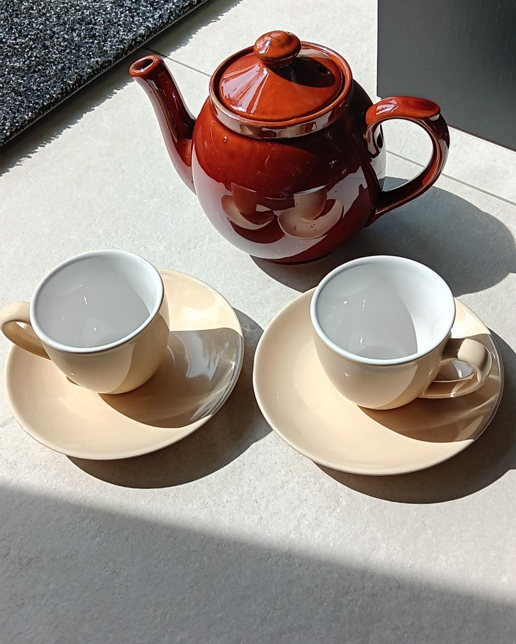 THEEPOTJE + KOPJES