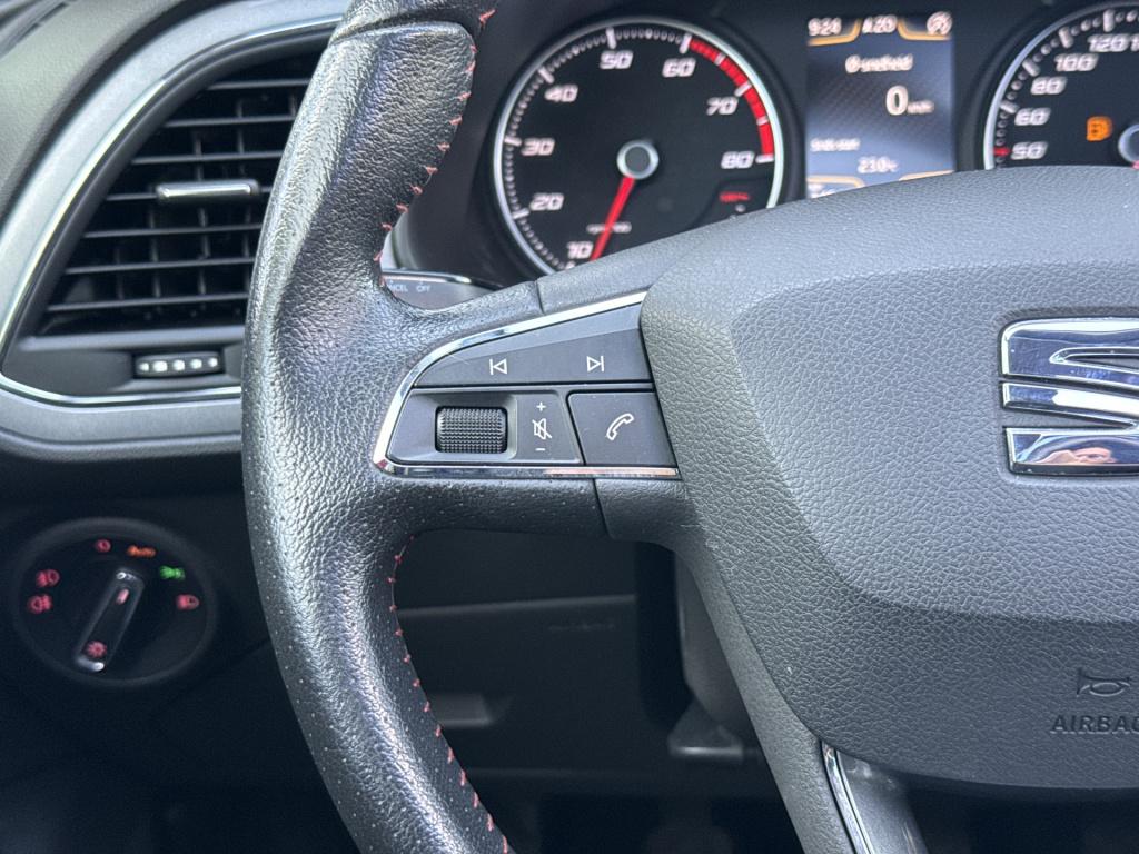 Seat Leon 1.4 tsi fr business | nl-auto | pano | navi | trekhaak | led | se
