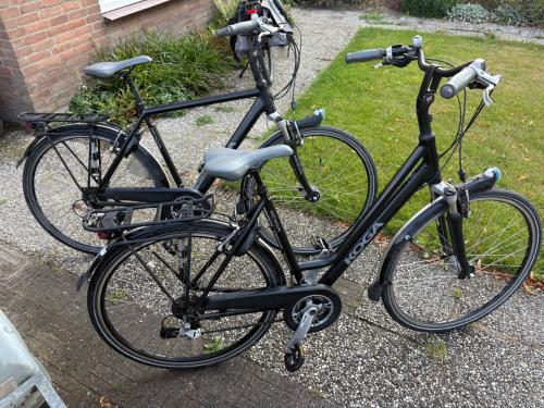 Koga Advance Solid Black 2 stuks, dame en heren fiets