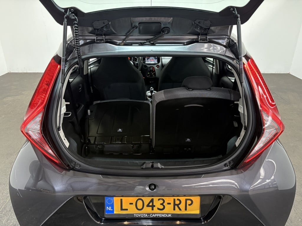Toyota Aygo 1.0 vvt-i x-play