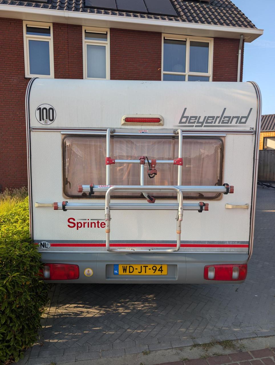 Beyerland 460-CT caravan